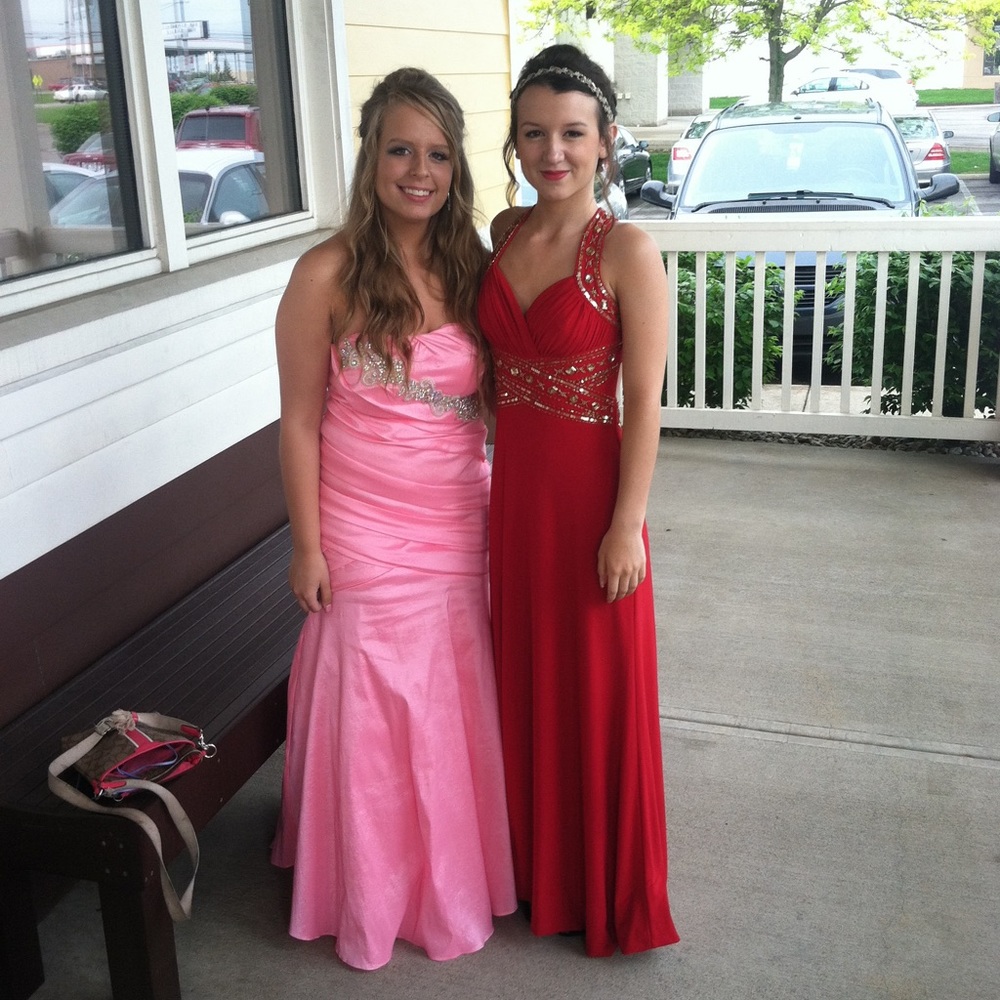 Red prom dress
